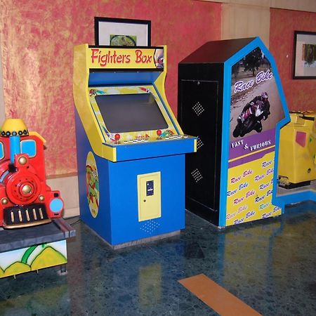 Cambay Sapphire, Gandhinagar Hotel Facilities photo