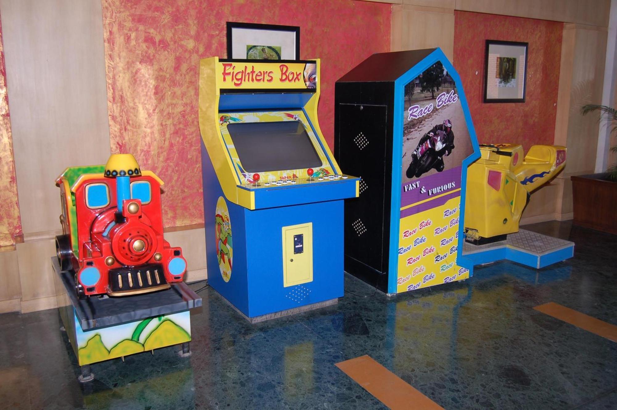 Cambay Sapphire, Gandhinagar Hotel Facilities photo